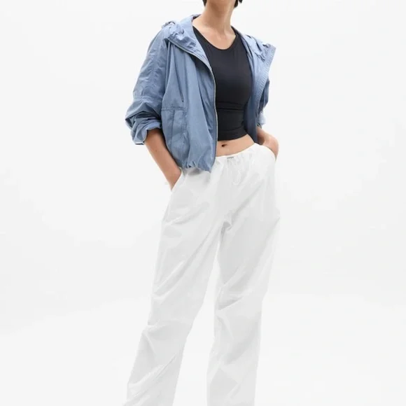 Athleta Women's midday low rise poplin pant. White. Small petite - Picture 3 of 7
